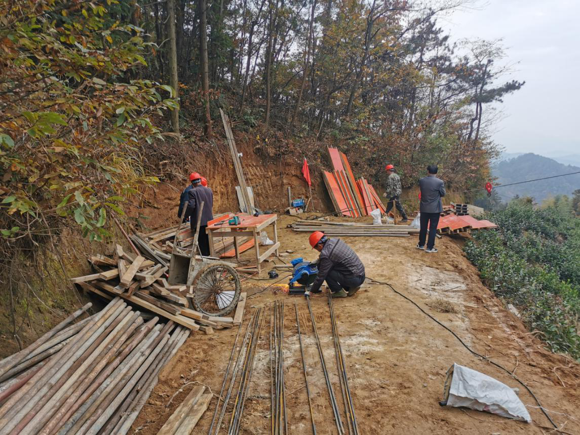 銅鑼寨景區(qū)升級改造項(xiàng)目開工建設(shè)